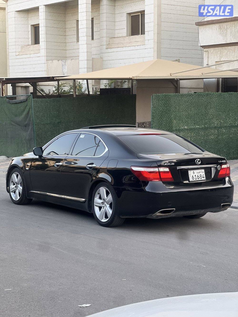 للبيع لكزس موديل20087