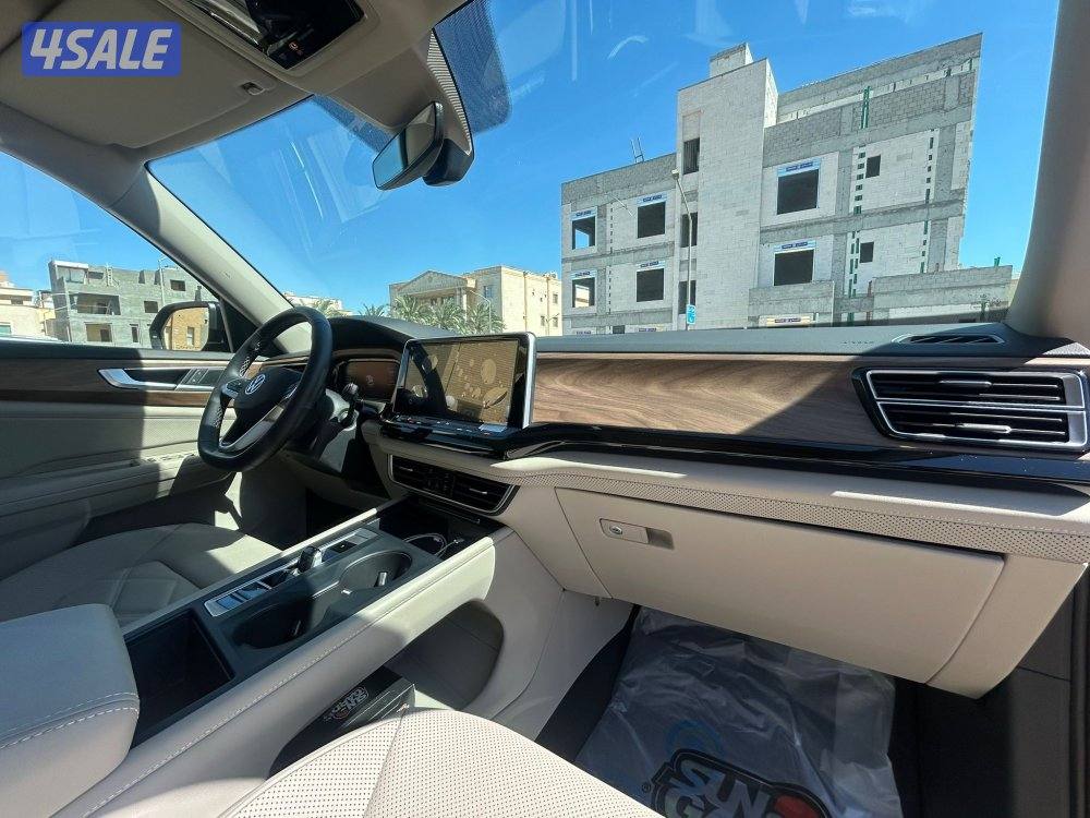 تيرامونت مديل 4motion 2024 ماشي 21 الف سيرفس وكالة11