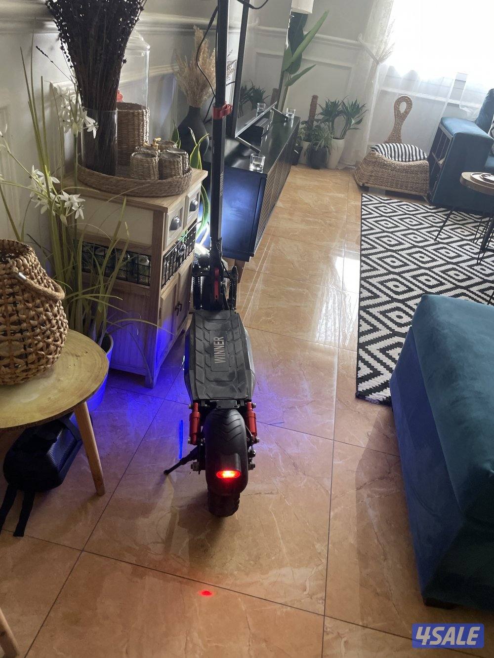 سلام عليكم للبيع سكوتر نضيف1