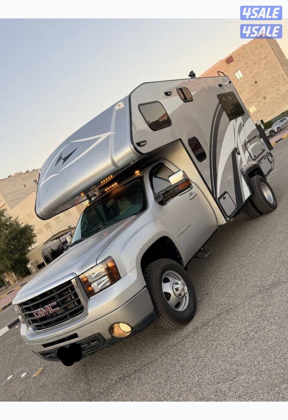 للبيع موتر هوم GMC تصنيع الامارات اكرم الحافظ 20252