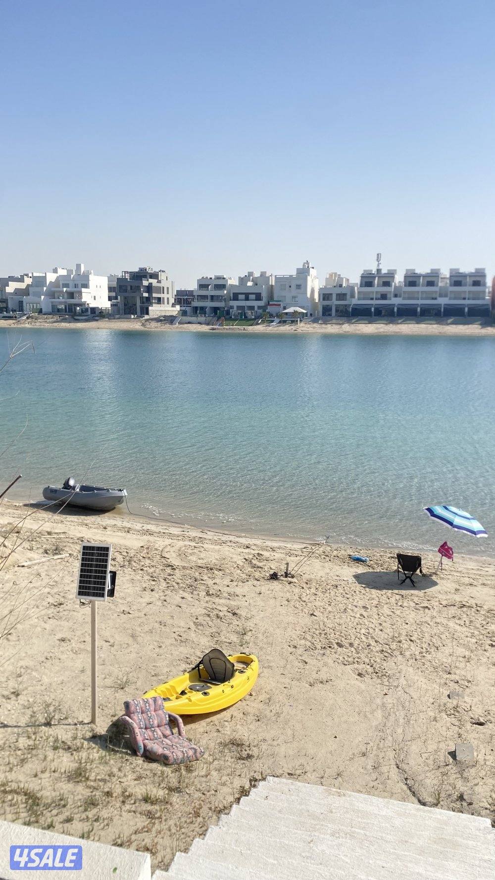 للبيع دنقي ١١ قدم3