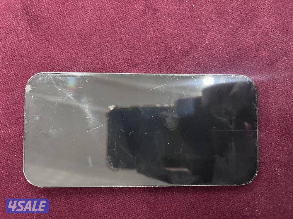 ايفون ١٤ برو للبيع التلفون بحالة جيدة وكل شي شغال وغير مفتوح ولا مبدل0