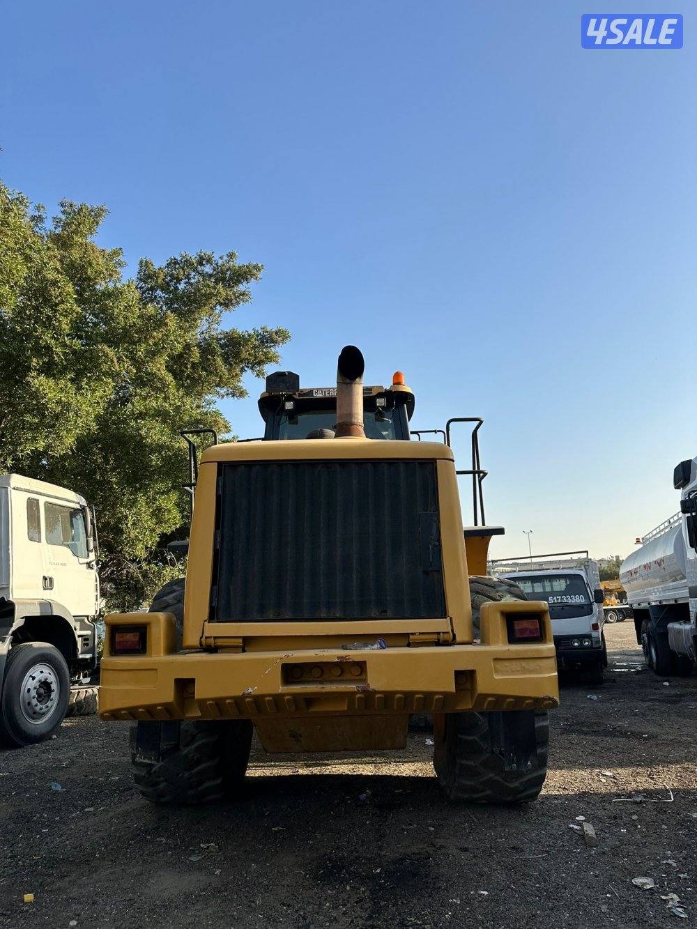 للبيع تركترات كاتربيلر بلجيكي 966Hعدد2موديلات ممشى 20و25الف6