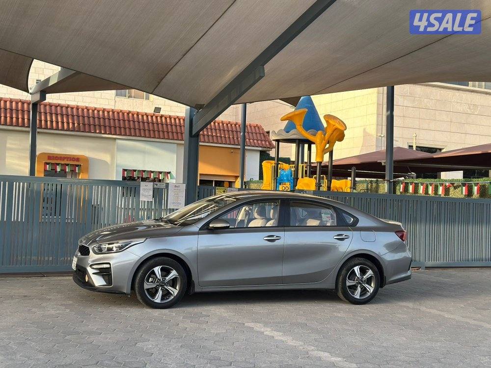 للبيع كيا سيراتو موديل 2019 ماشي 873