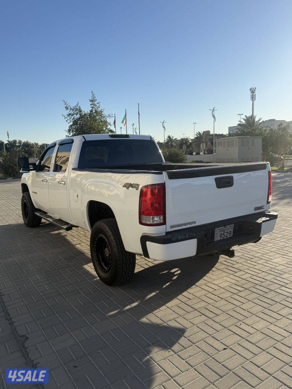 للبيع سييرا HD1