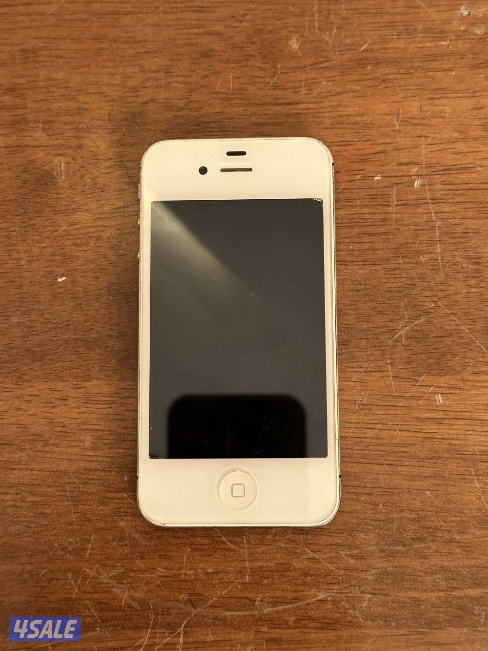 ايفون 4s - ١٦ جيجا - ios 6.1.33