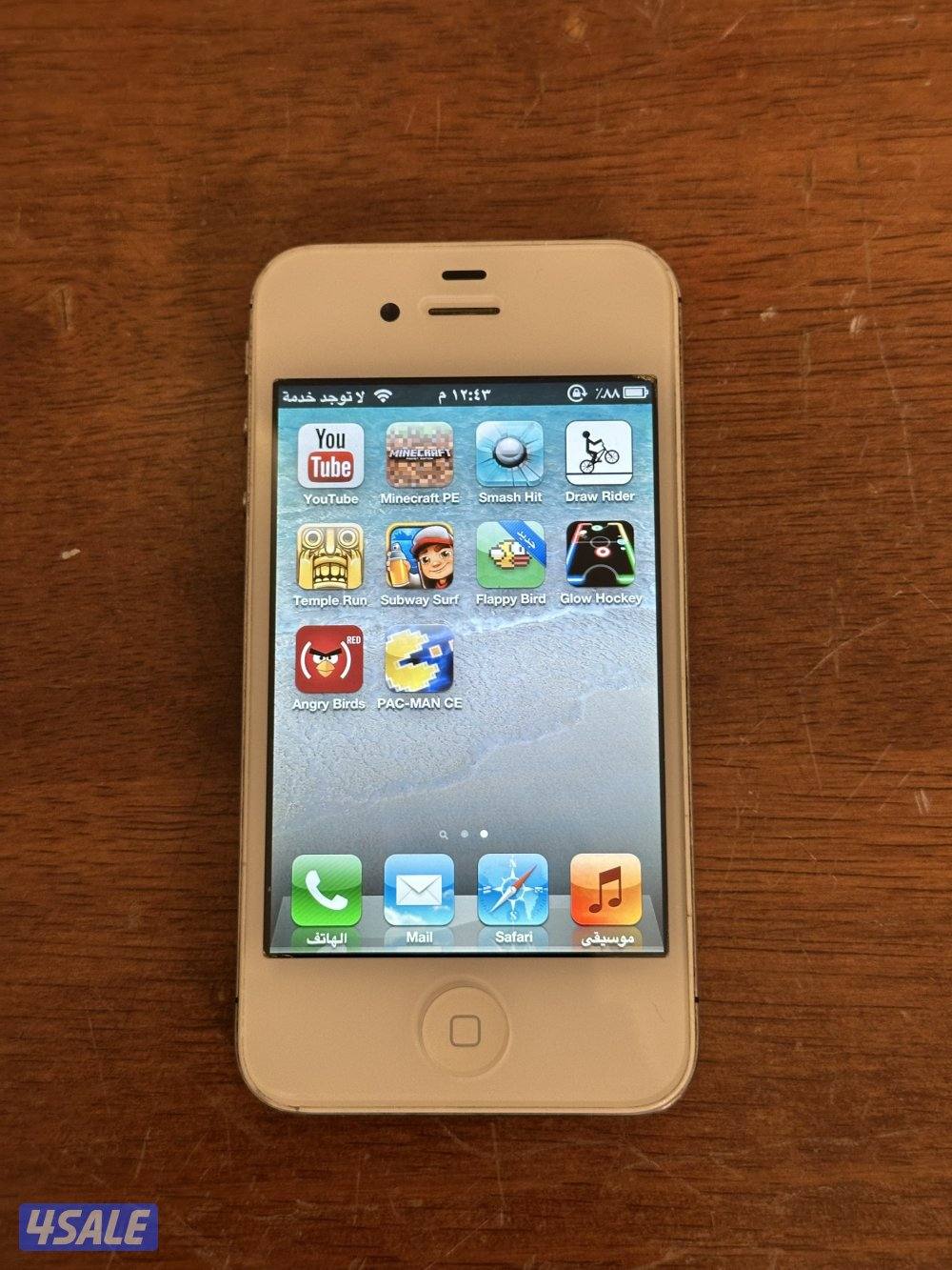 ايفون 4s - ١٦ جيجا - ios 6.1.35