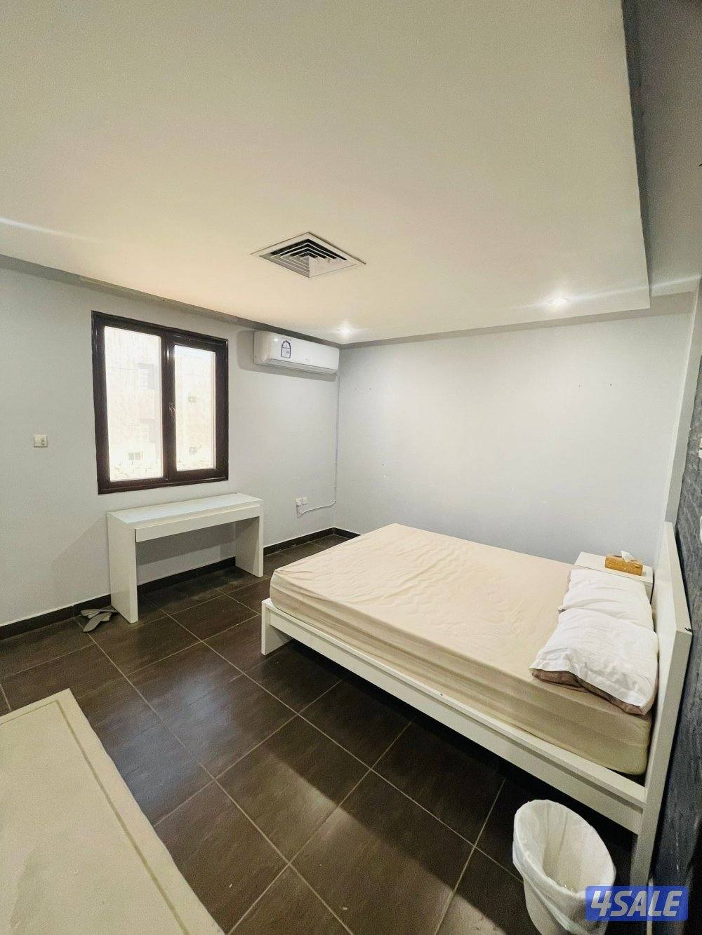 للايجار شاليه صف ثاني ٥ غرف نوم مسبح وحديقة5