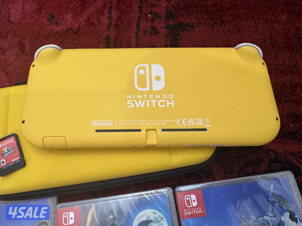 ناتندو سويتش لايت معاها اربع اشرطه3