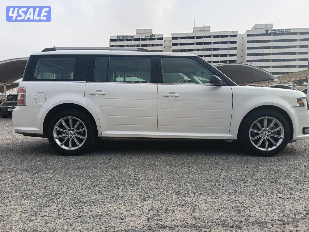 فورد فلكس 2014الغانم 7راكب تكييف خلفي بحاله ممتازه عداد/1421