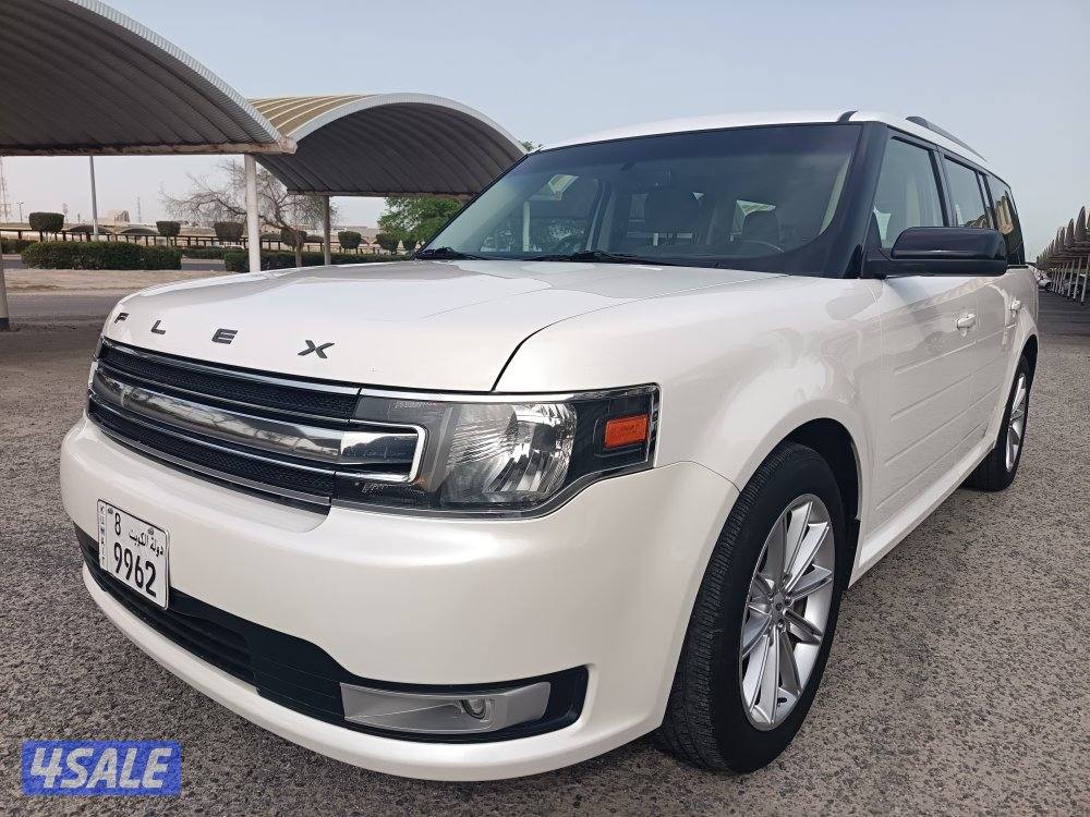 فورد فلكس 2014الغانم 7راكب تكييف خلفي بحاله ممتازه عداد/1422