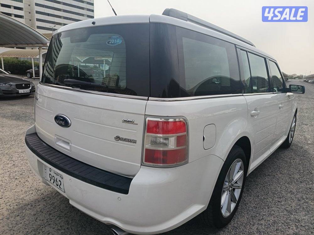 فورد فلكس 2014الغانم 7راكب تكييف خلفي بحاله ممتازه عداد/1425