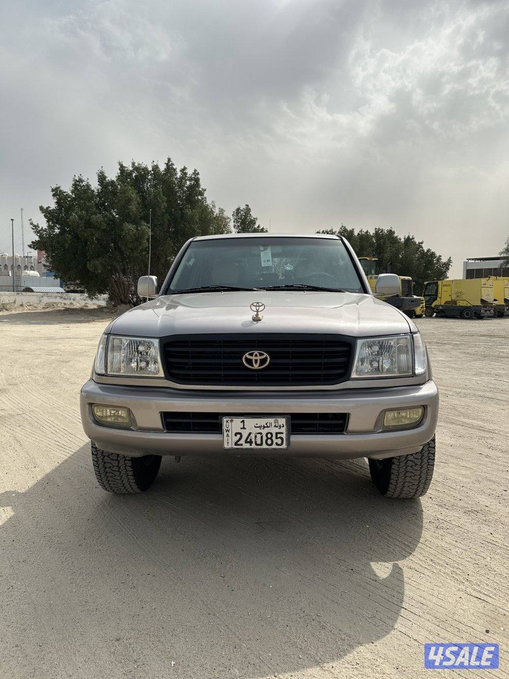 لاند كروزر GXR مديل ٢٠٠٢ تماتيك1