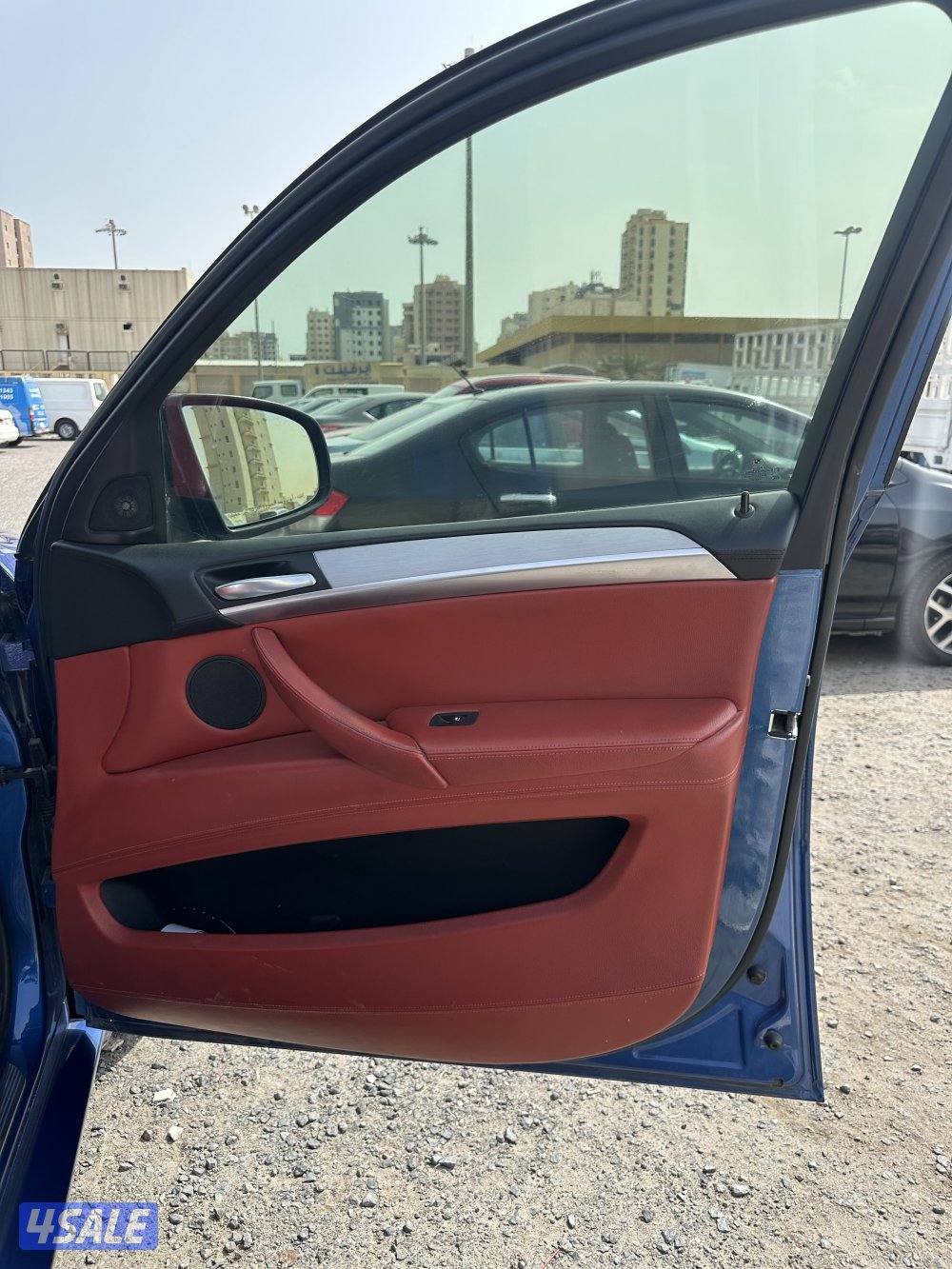 لعشاق الحالات النادره BMW X6 M1