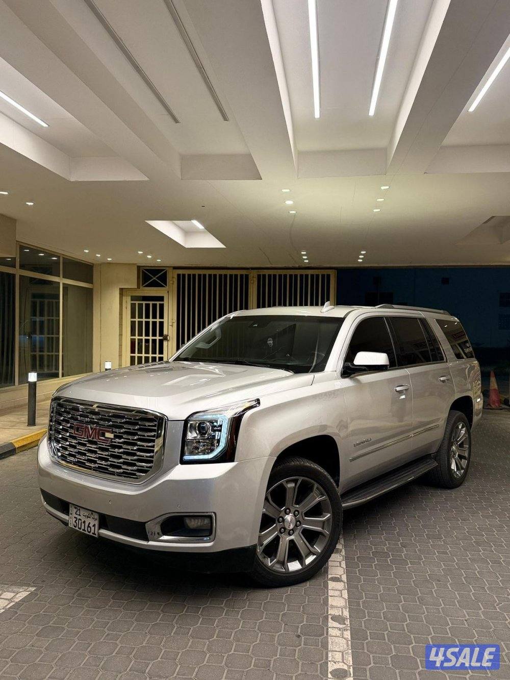 للبيع يوكن دينالي 20173