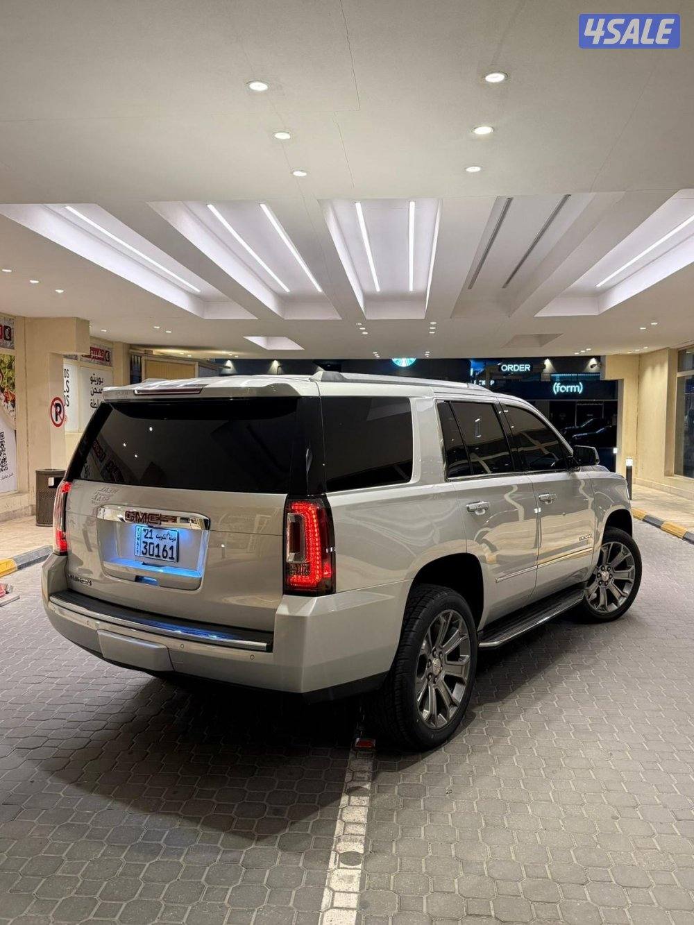 للبيع يوكن دينالي 20174