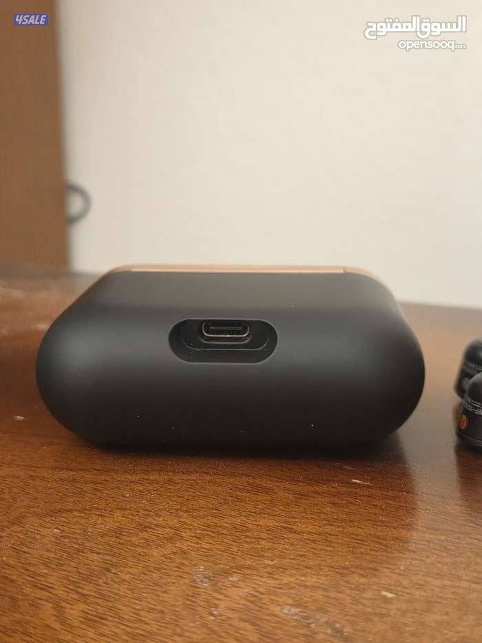 SONY Noise Cancelling Earbuds3