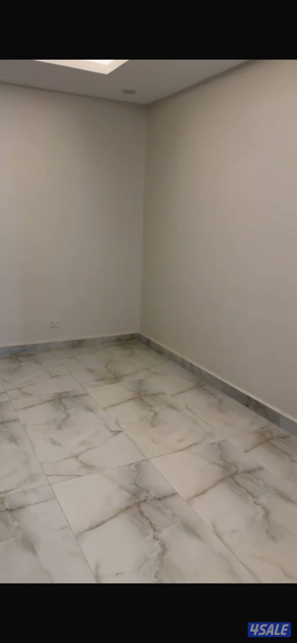 الاجار شقه الرقه دور ارضي وثاني0