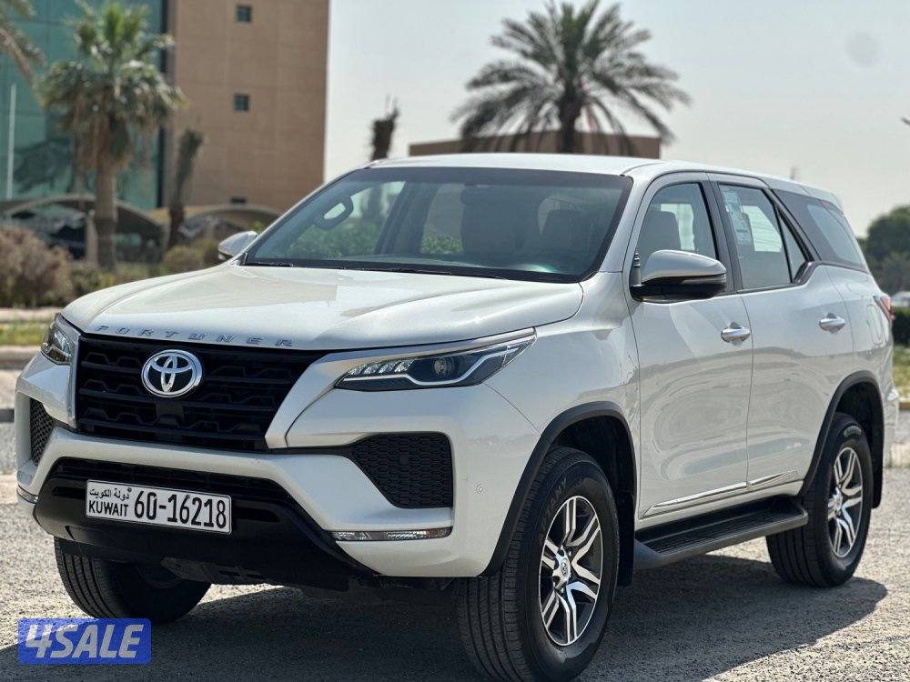 للبيع تويوتا فورتنر وارد الوكالة الساير1