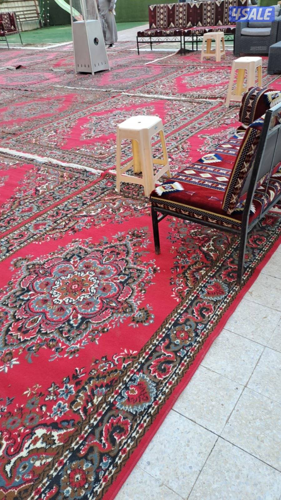 تاجير كراسي وطاولات و كوش وزينه العرس جميع مستلزمات الافراح والمناسبات3