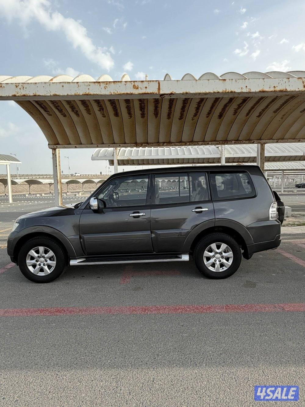 للبيع باجيرو4