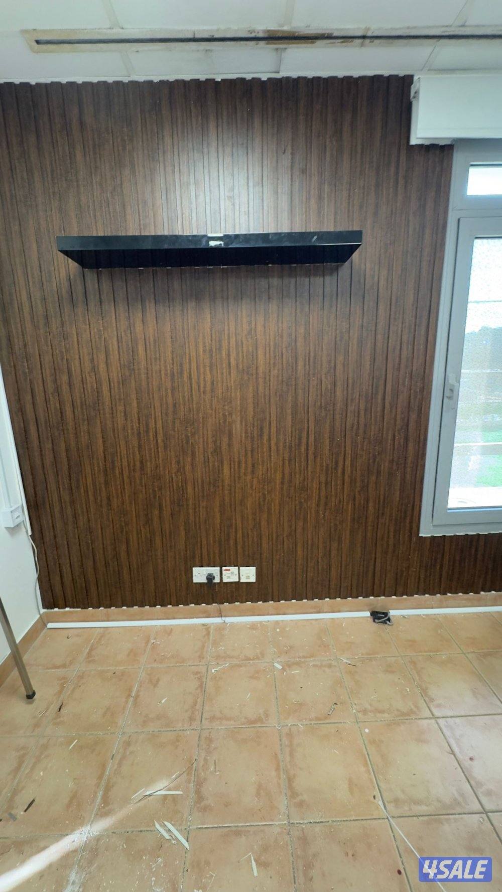 نجار  أبواب وديكور تركيب اقفال عمل الويجار تركيب لوحات وصيانه كل النجا2