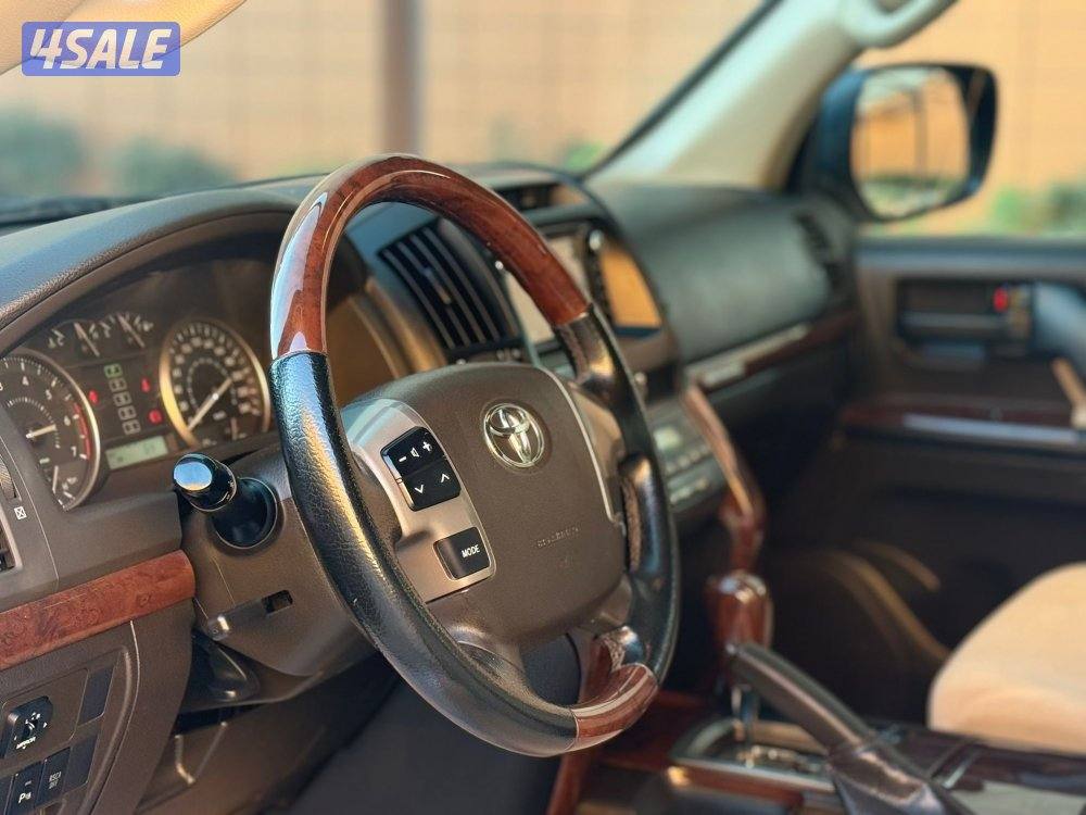 لاندكروزر 2011 صبغ الوكاله10