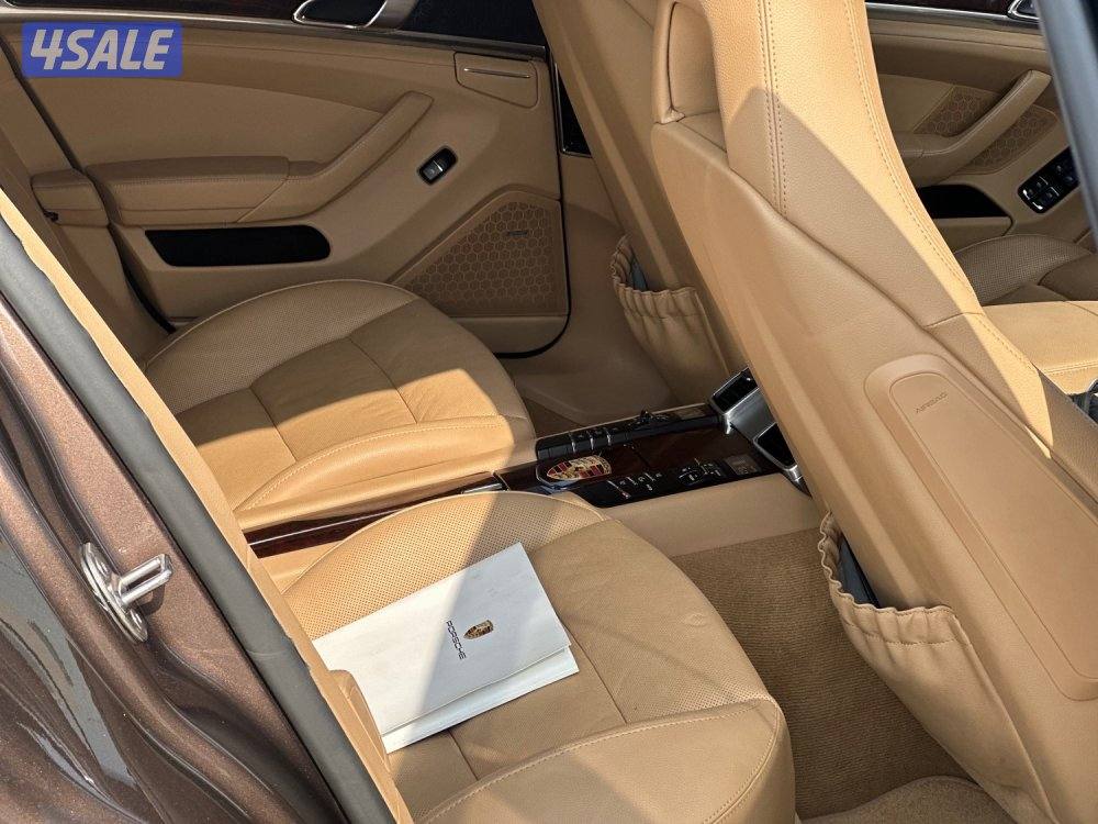 للبيع بورش باناميرا 4S ماشي ٩٠ الف كيلو5