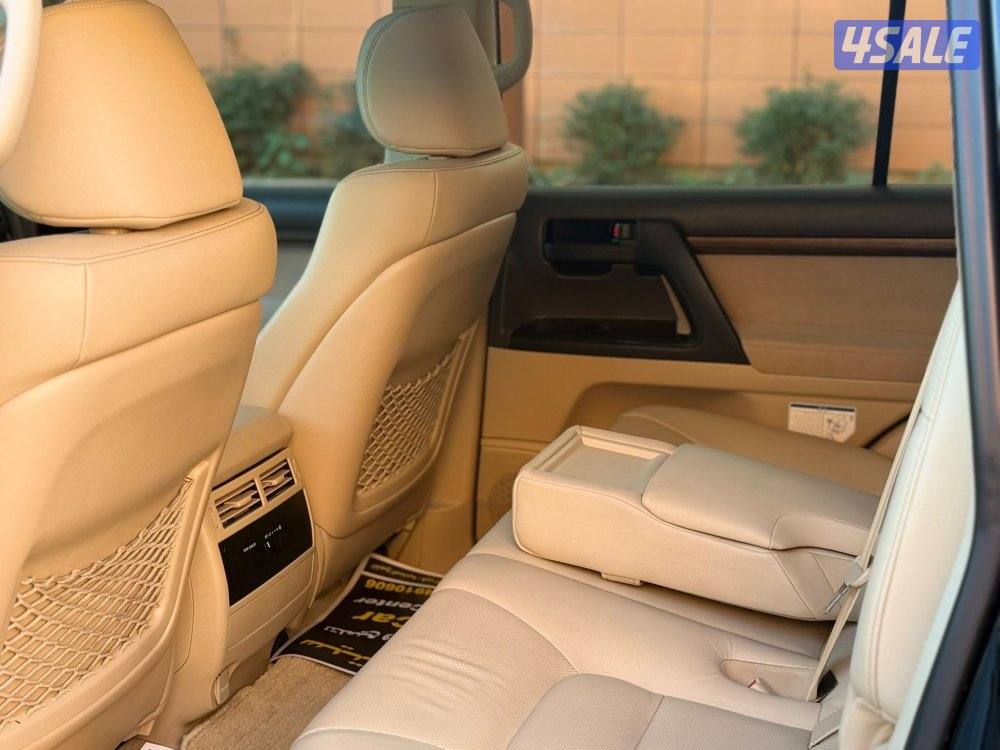 لاند كروزر تورنق 2019 الساير جلد4