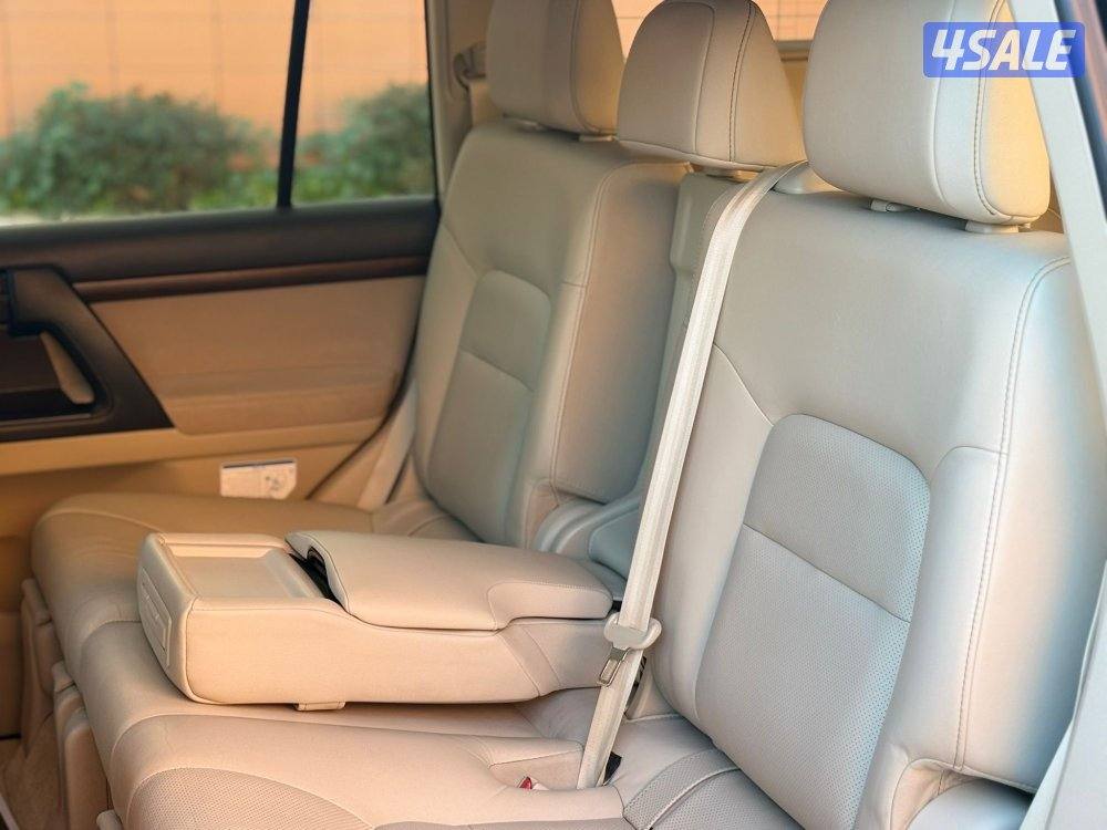 لاند كروزر تورنق 2019 الساير جلد5