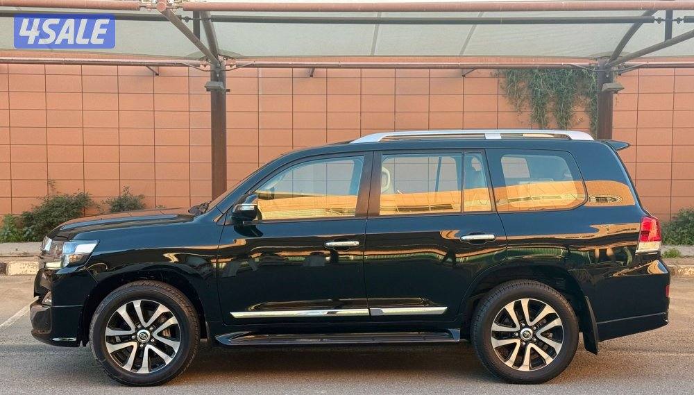 لاند كروزر تورنق 2019 الساير جلد12