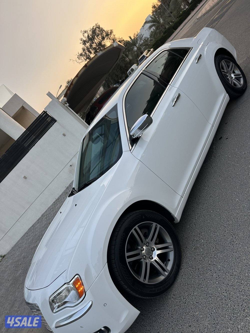 كرايسلر هيمي 300c6