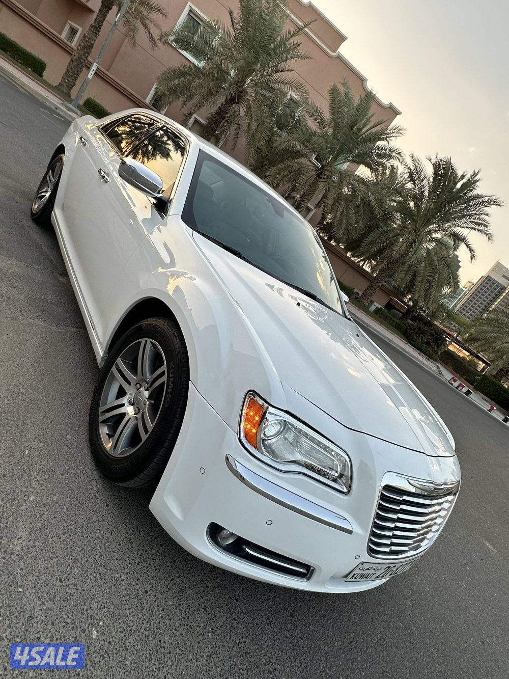 كرايسلر هيمي 300c7