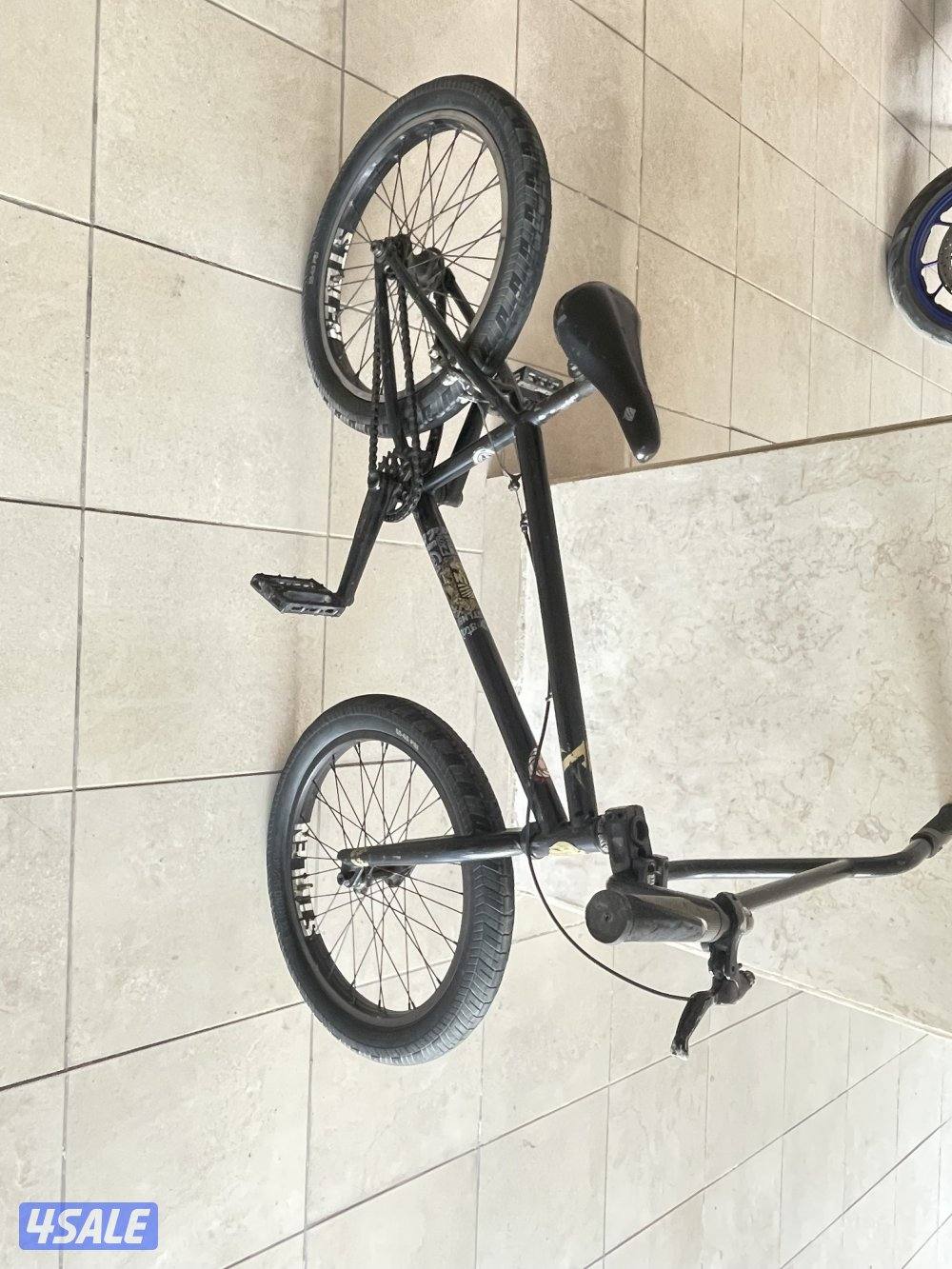 Custom stln bmx قاري كستم3