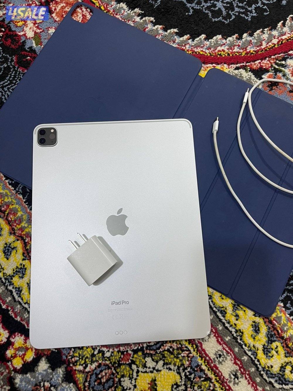 ايباد برو M2 الجيل السادس 12.9 انش 512 غيغا بطاريه 89 نظيف حيل مع شاحن0