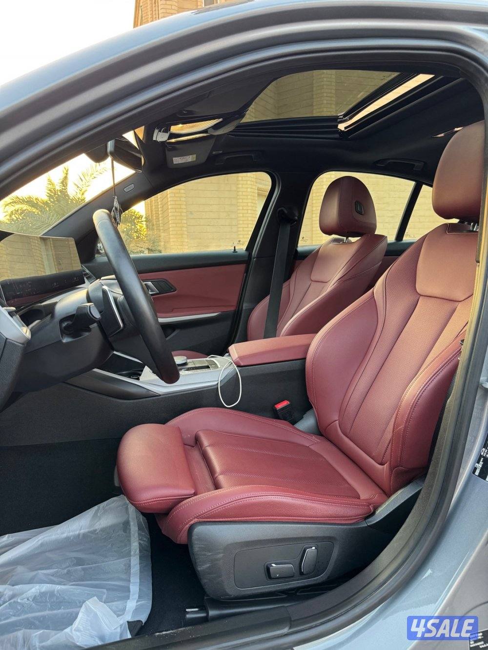 للبيع بي ام 320i 202411