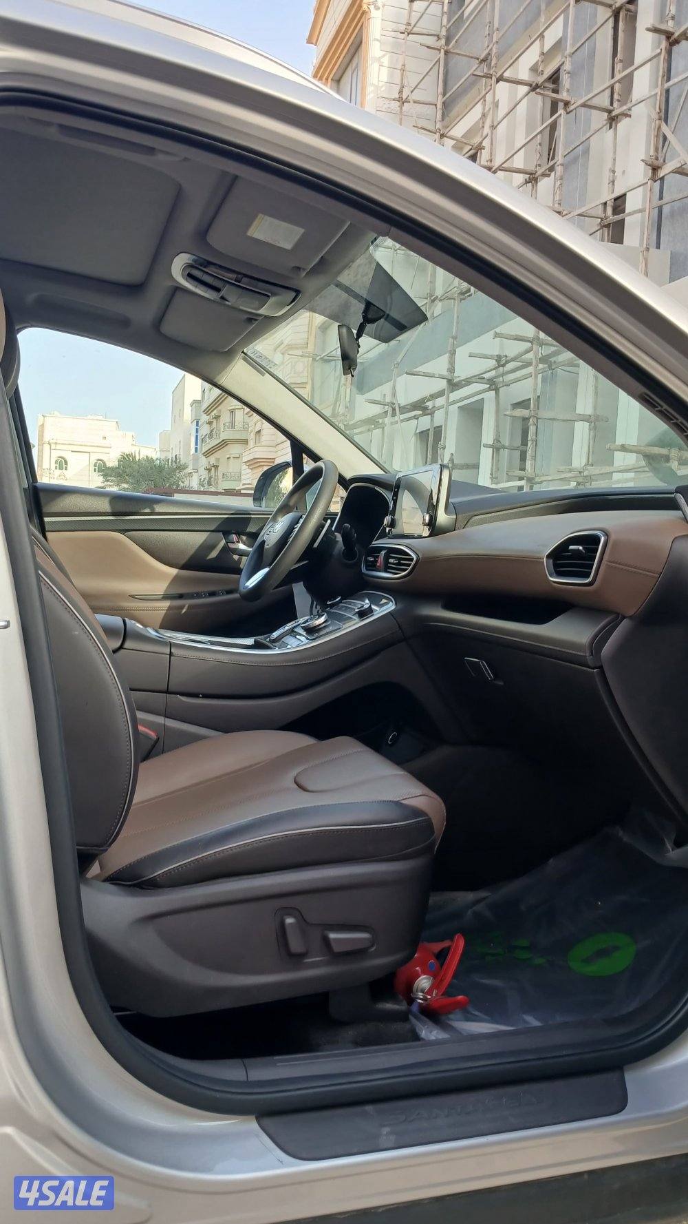 للبيع جيب هونداي سنتافيه موديل 2021 صبغ الوكاله ماشيه 17 الف كامل المو4