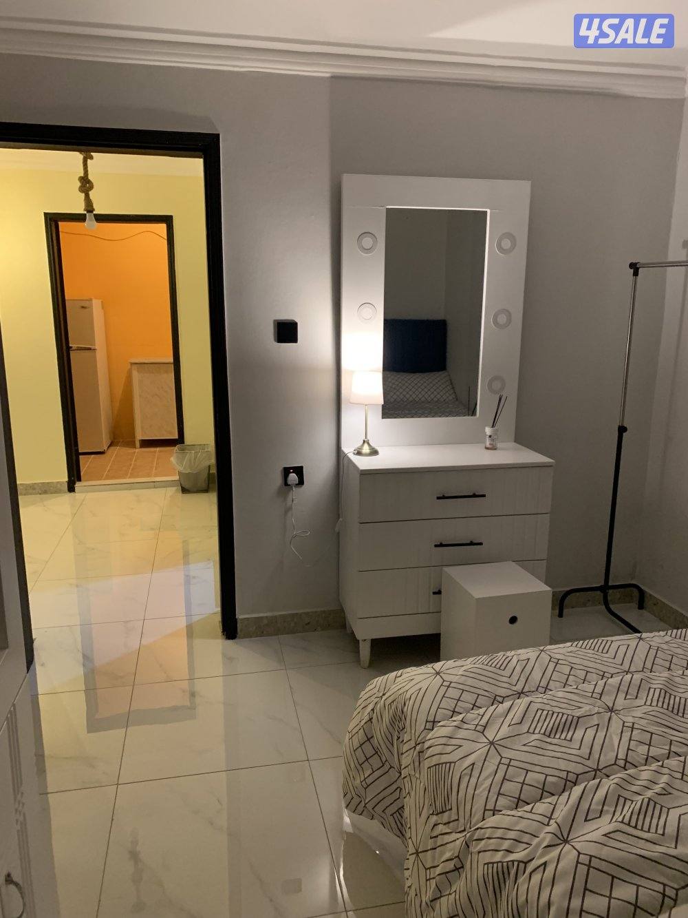 شقق للايجار خلو وفاضي غرفة وصالة ومطبخ وحمام تشطيب سوبر لوكس6