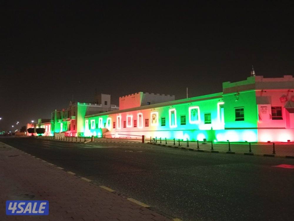 فنى كهربائى خدمه فوريه ٢٤ فى مكان داخل الكويت الحبيبه12