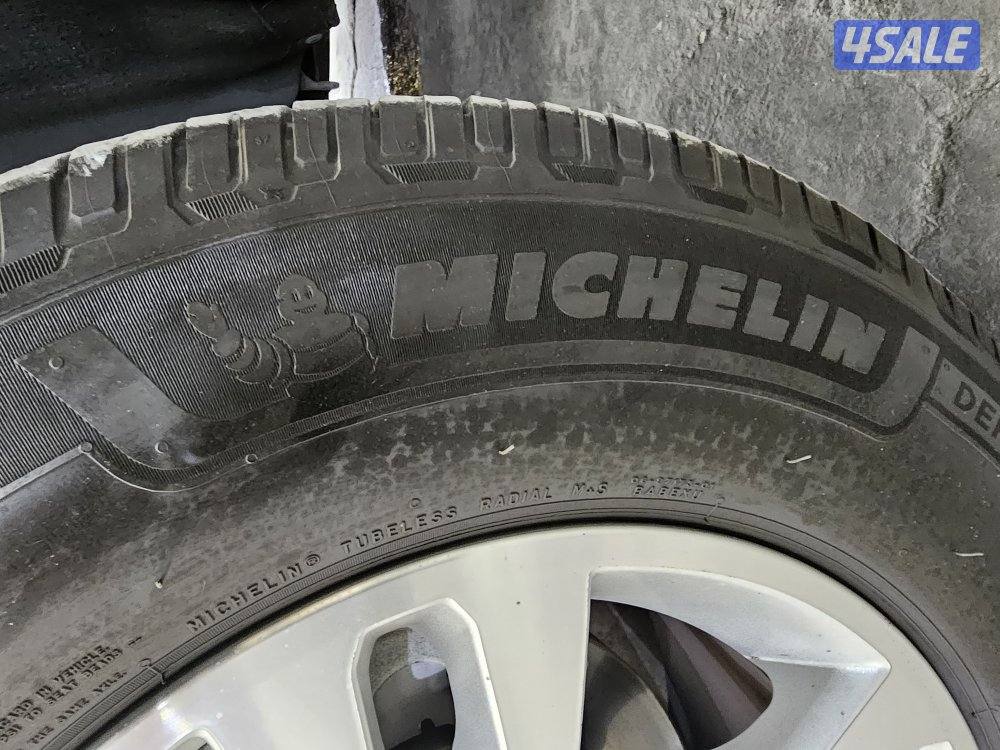 للبيع رنقات حجم 18وتواير جديده3