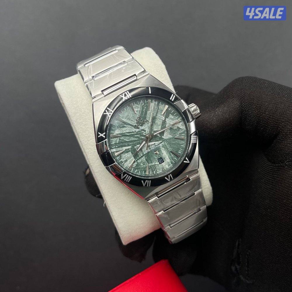 اي ساعة ب3010