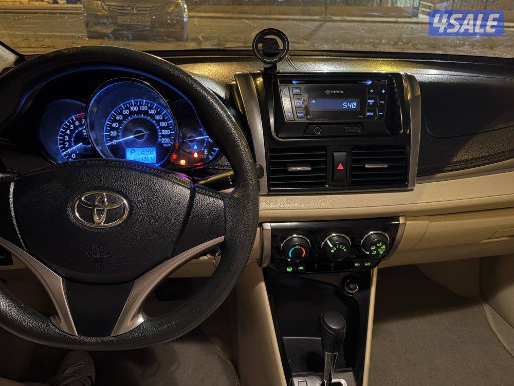 للبيع تويوتا يارس1