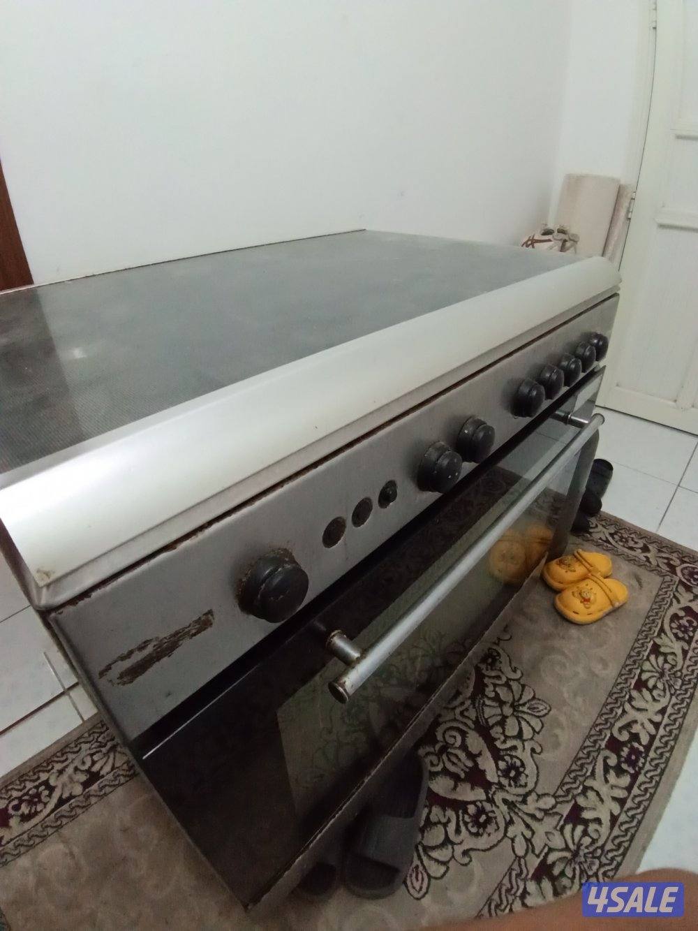 فرن للبيع شغال0