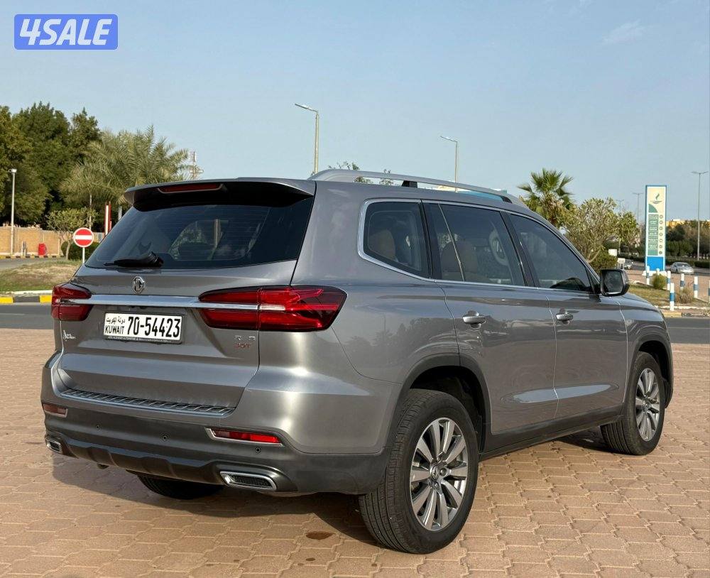 بحالة الوكالة جيب ام جي MG RX8 موديل 2023 صبغ الوكالة عليه حماية بدي6