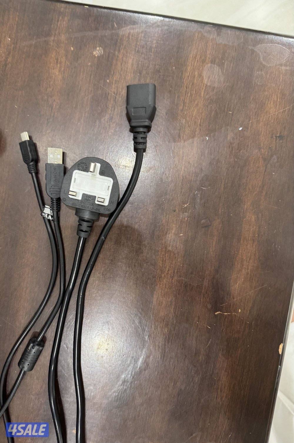 للبيع سوني ٣ مهكر، استعمال خفيف.2