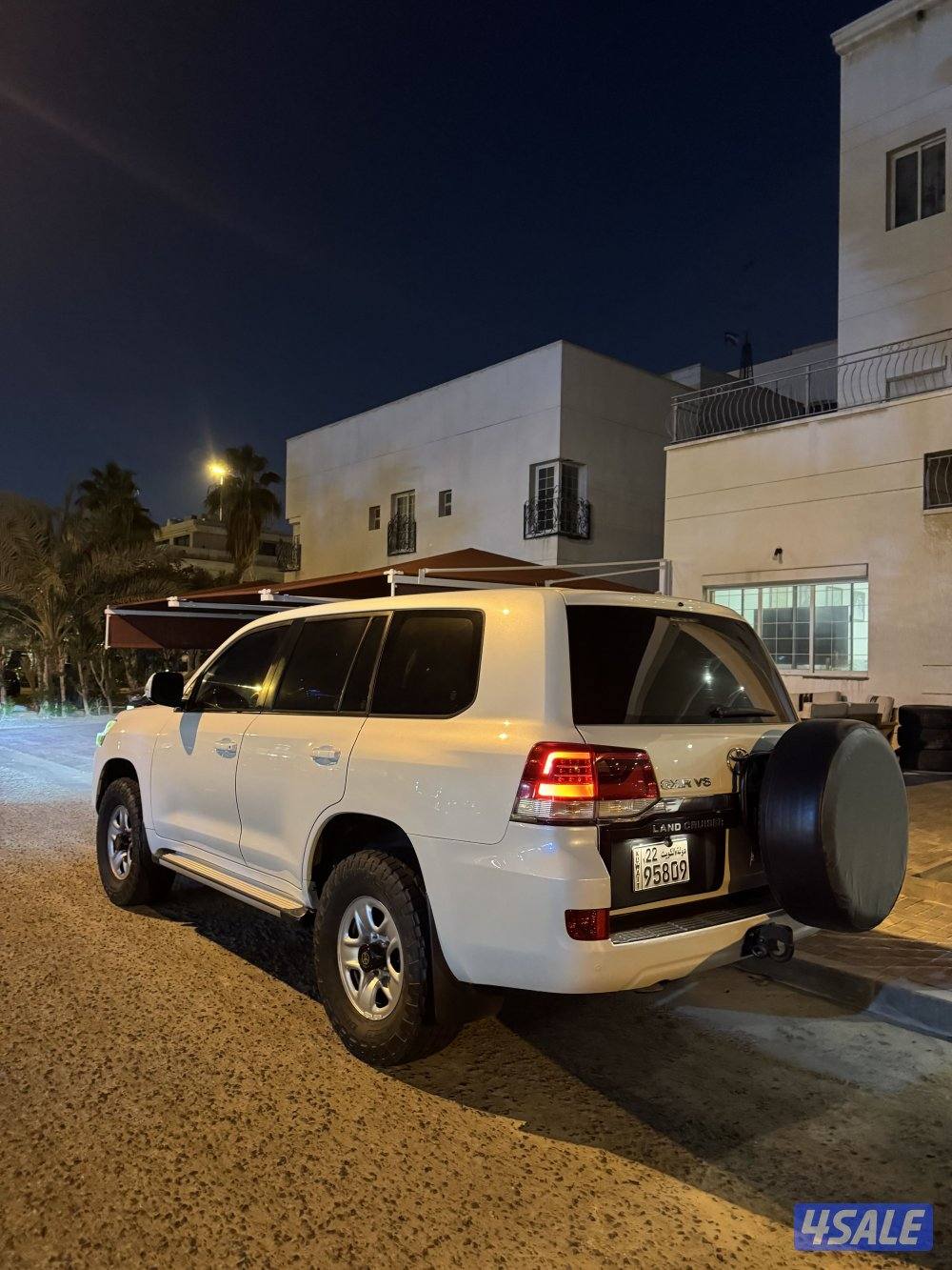 لاند كروزر gxr قير عادي موديل ٢٠١٩0