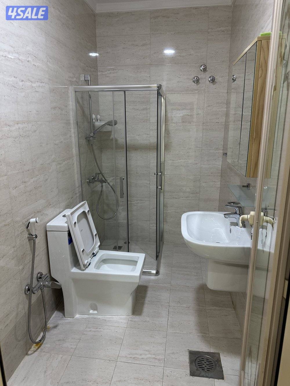 ايجار شقة في فنيطيس3