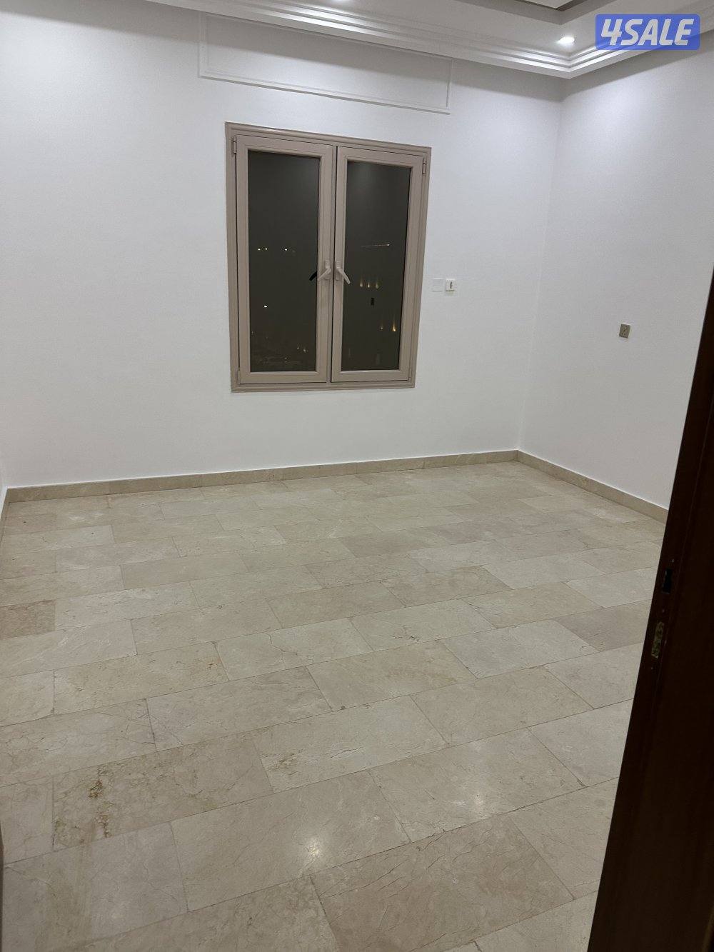 ايجار شقة في فنيطيس4