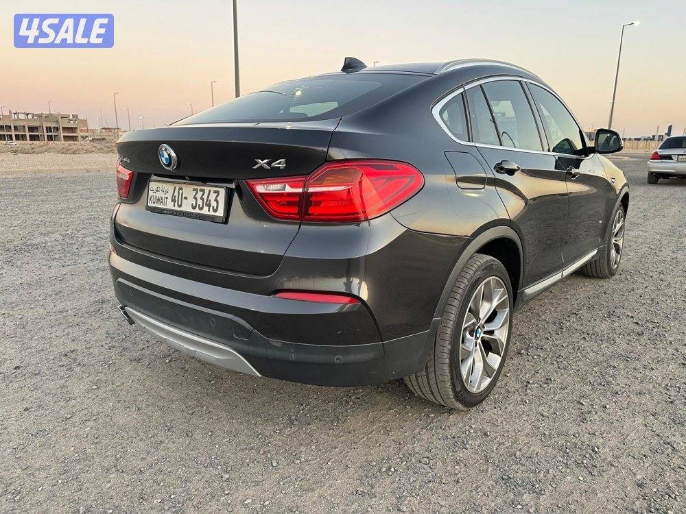 بي ام X4 موديل ٢٠١٦ سبورت لاين بحالة ممتازة5