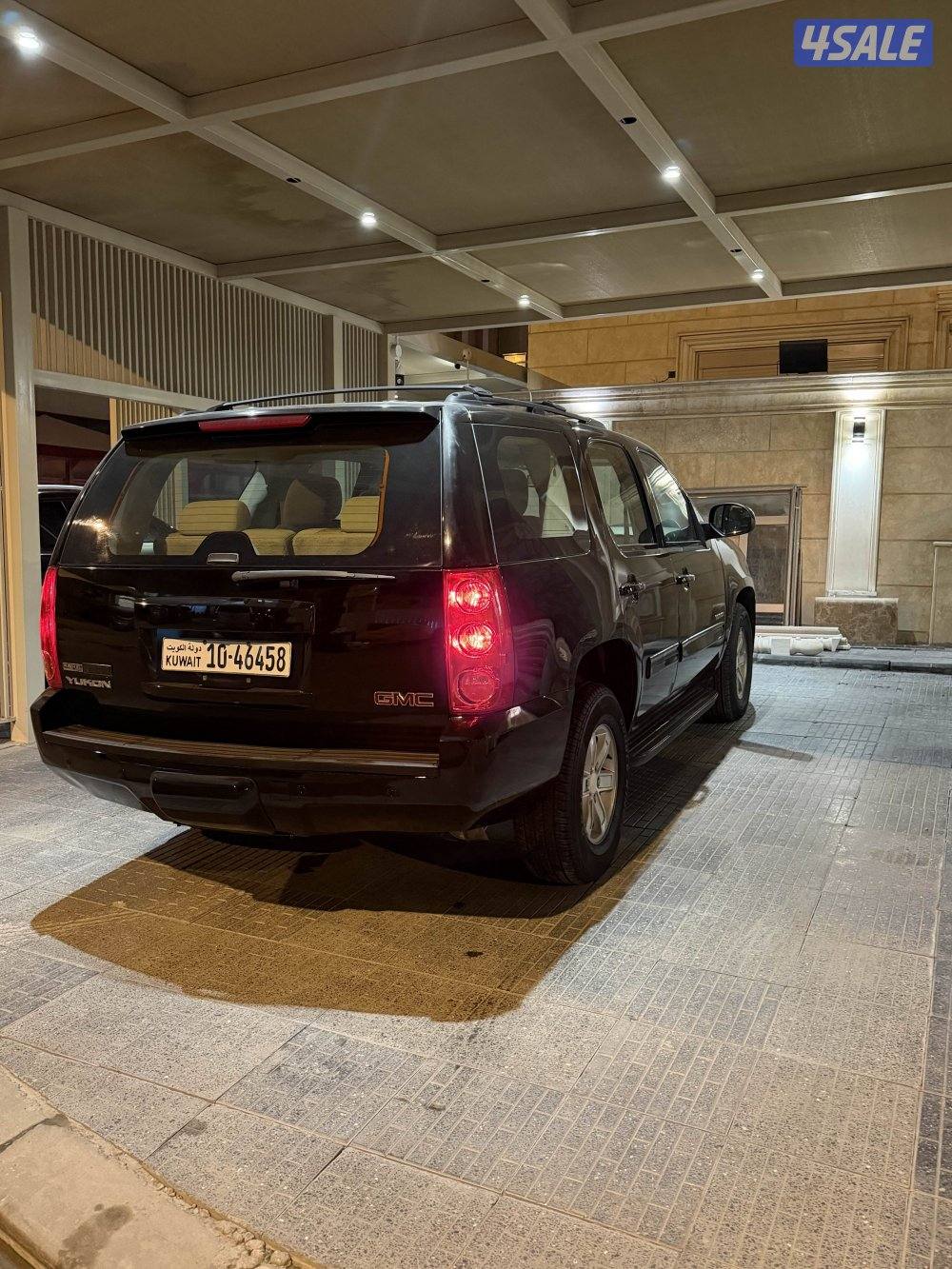 للبيع يوكن ٢٠١١ صبغ الوكاله  ما عدا قطعه0